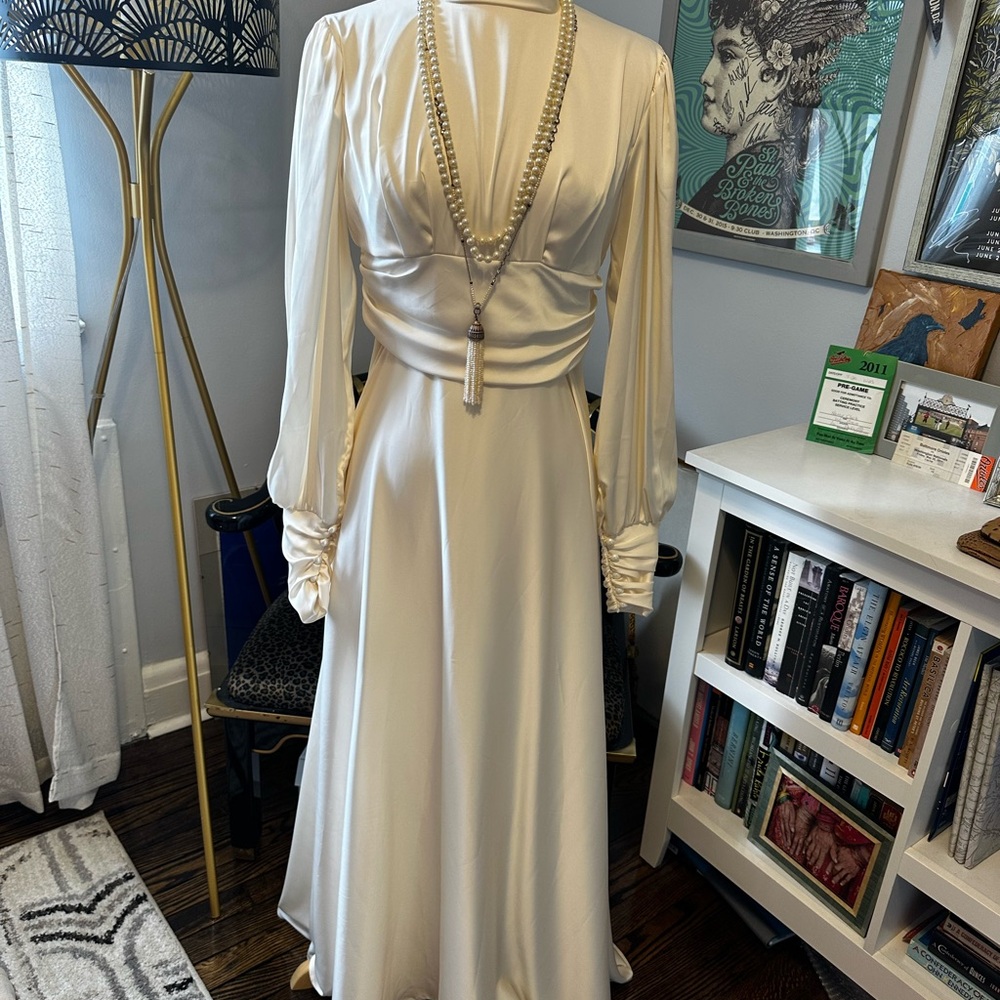 Timeless Open Back Lebride Atilier Gown